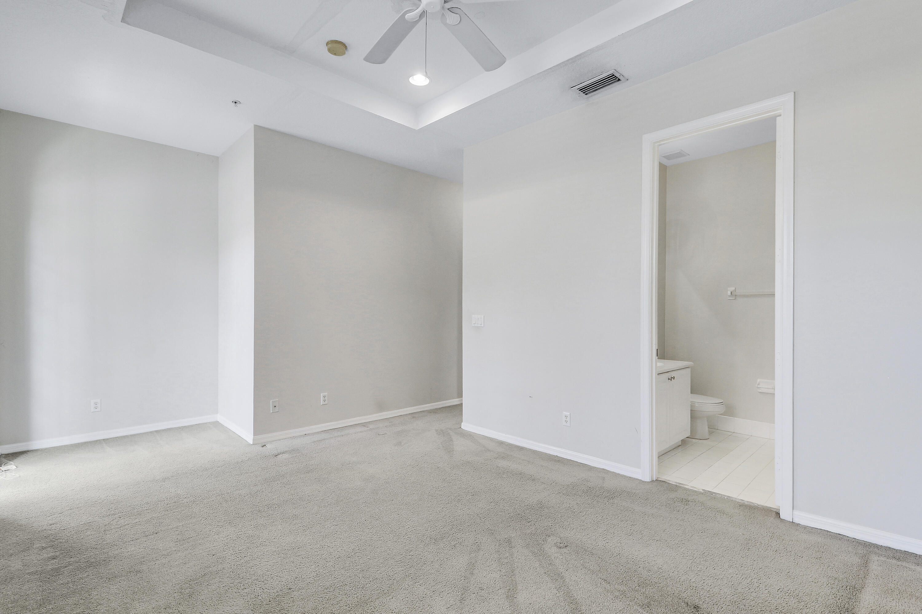 1586 Frederick Small Jupiter, FL 33458