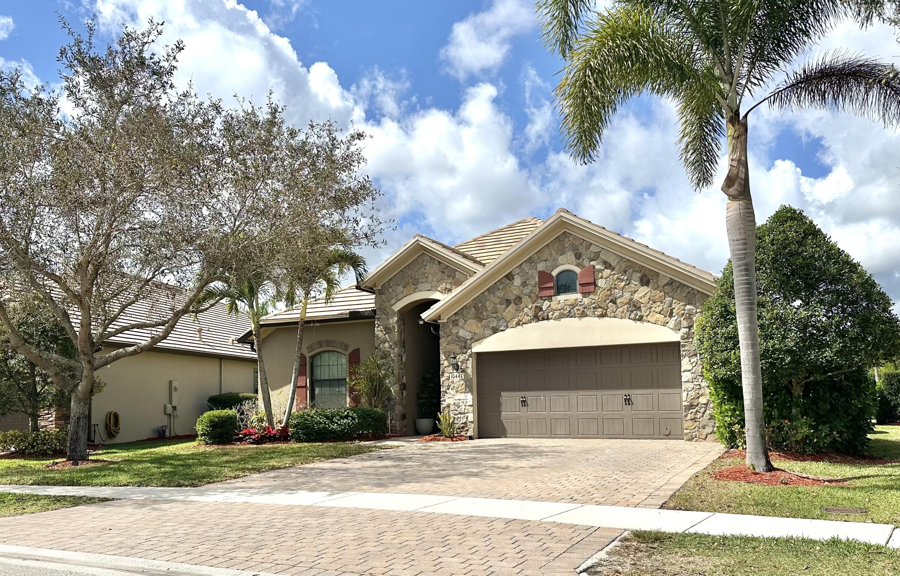 10441 Prato Wellington, FL 33414