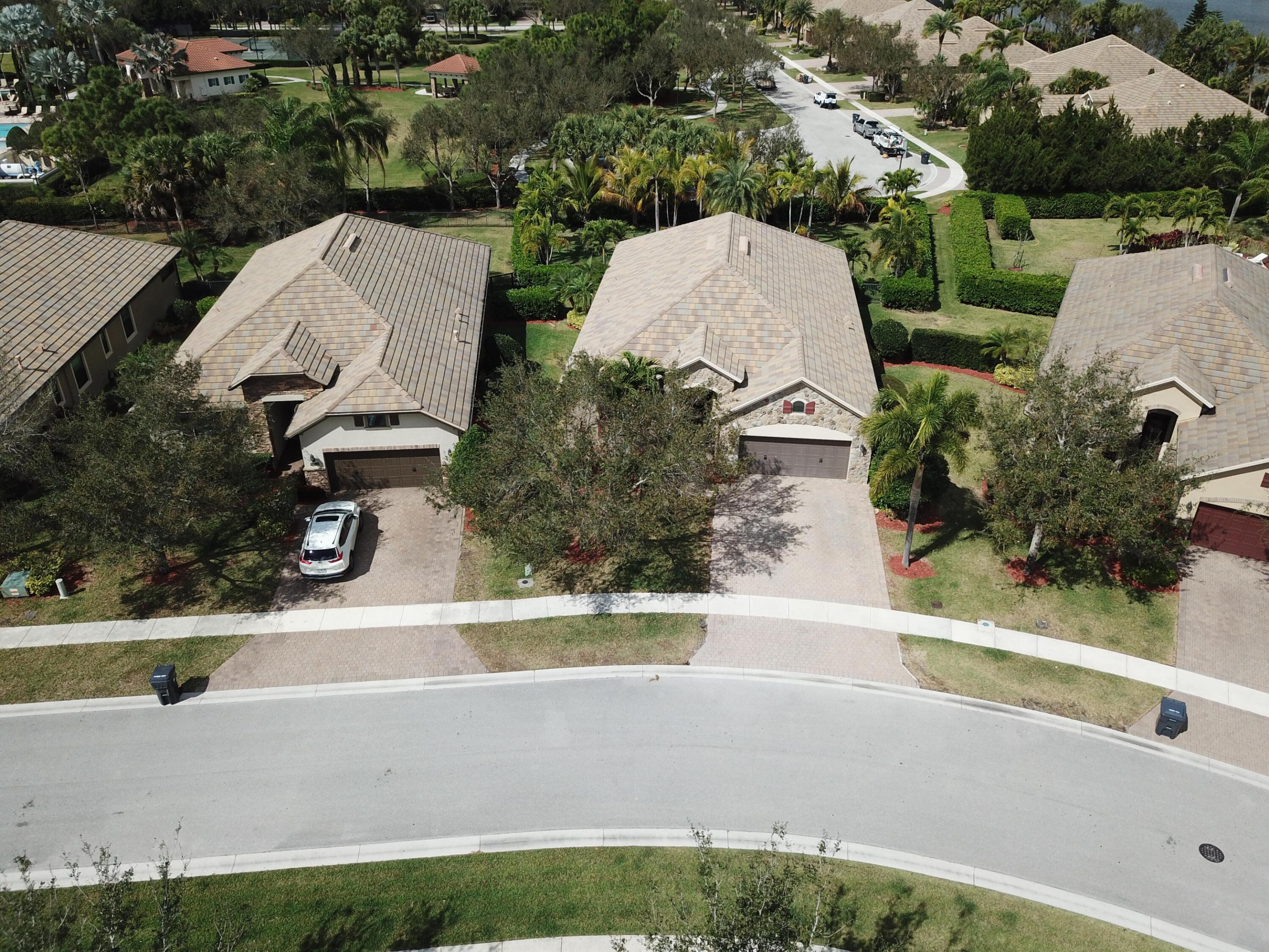 10441 Prato Wellington, FL 33414