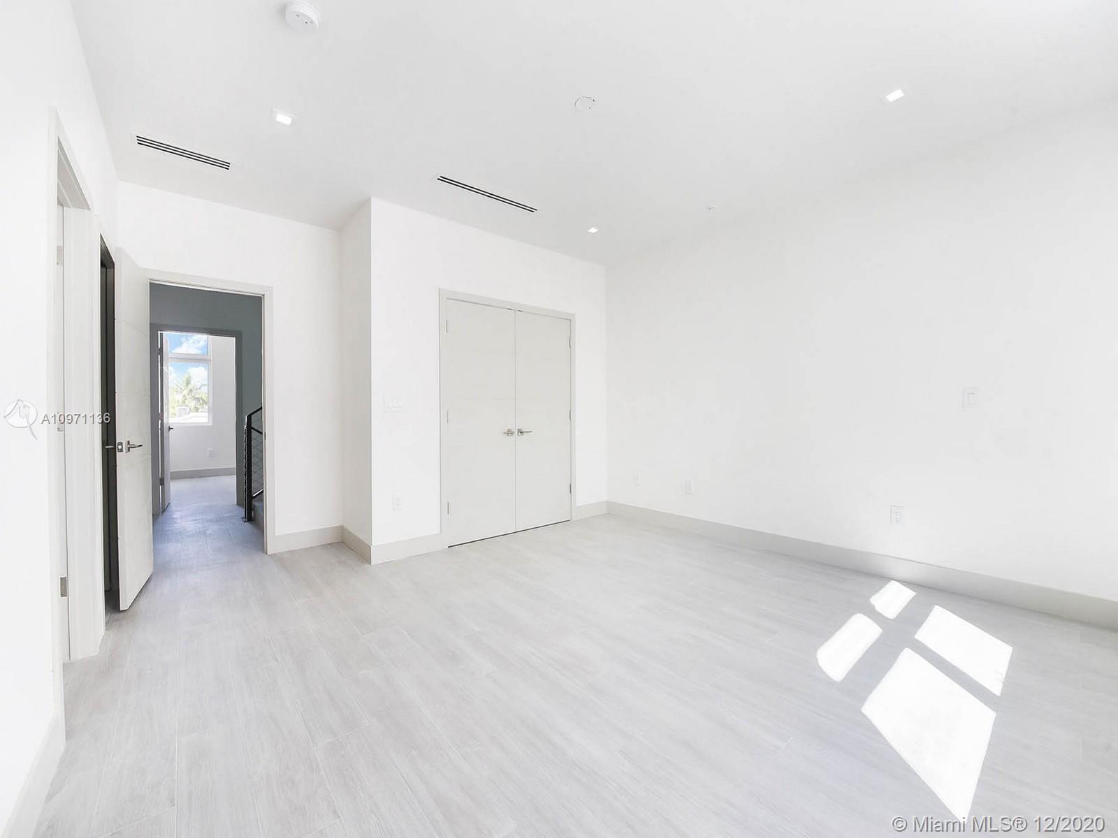 2924 Bird Avenue #6 Coconut Grove, FL 33133