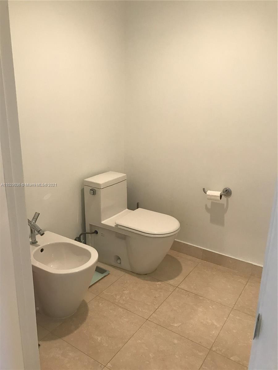 400 Alton Rd #809 Miami Beach, FL 33139