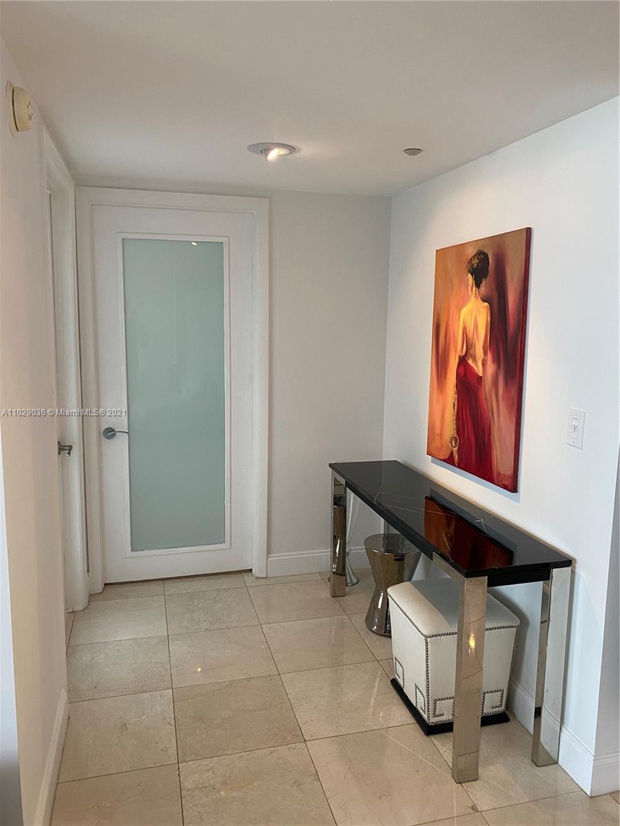 400 Alton Rd #809 Miami Beach, FL 33139