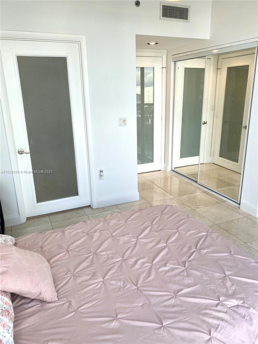 400 Alton Rd #809 Miami Beach, FL 33139