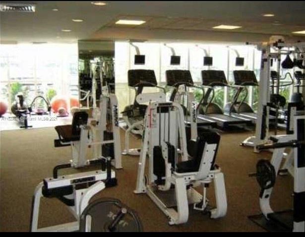 400 Alton Rd #809 Miami Beach, FL 33139