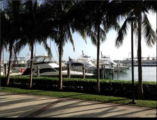 400 Alton Rd #809 Miami Beach, FL 33139