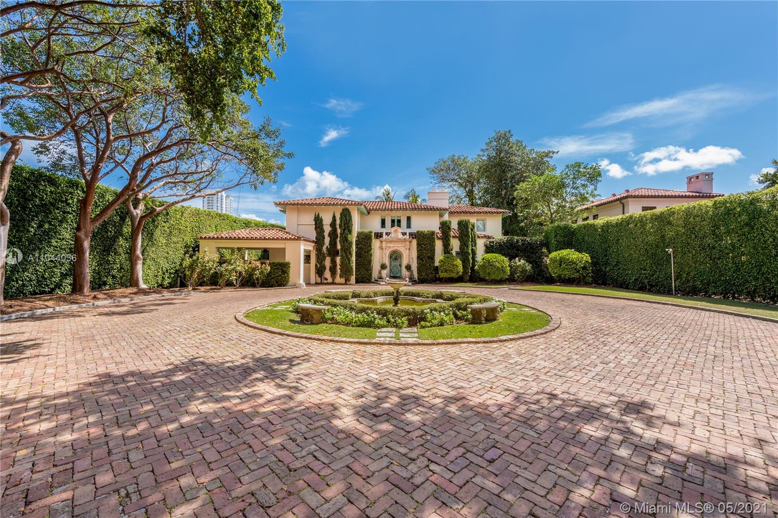 3681 Flamingo Dr