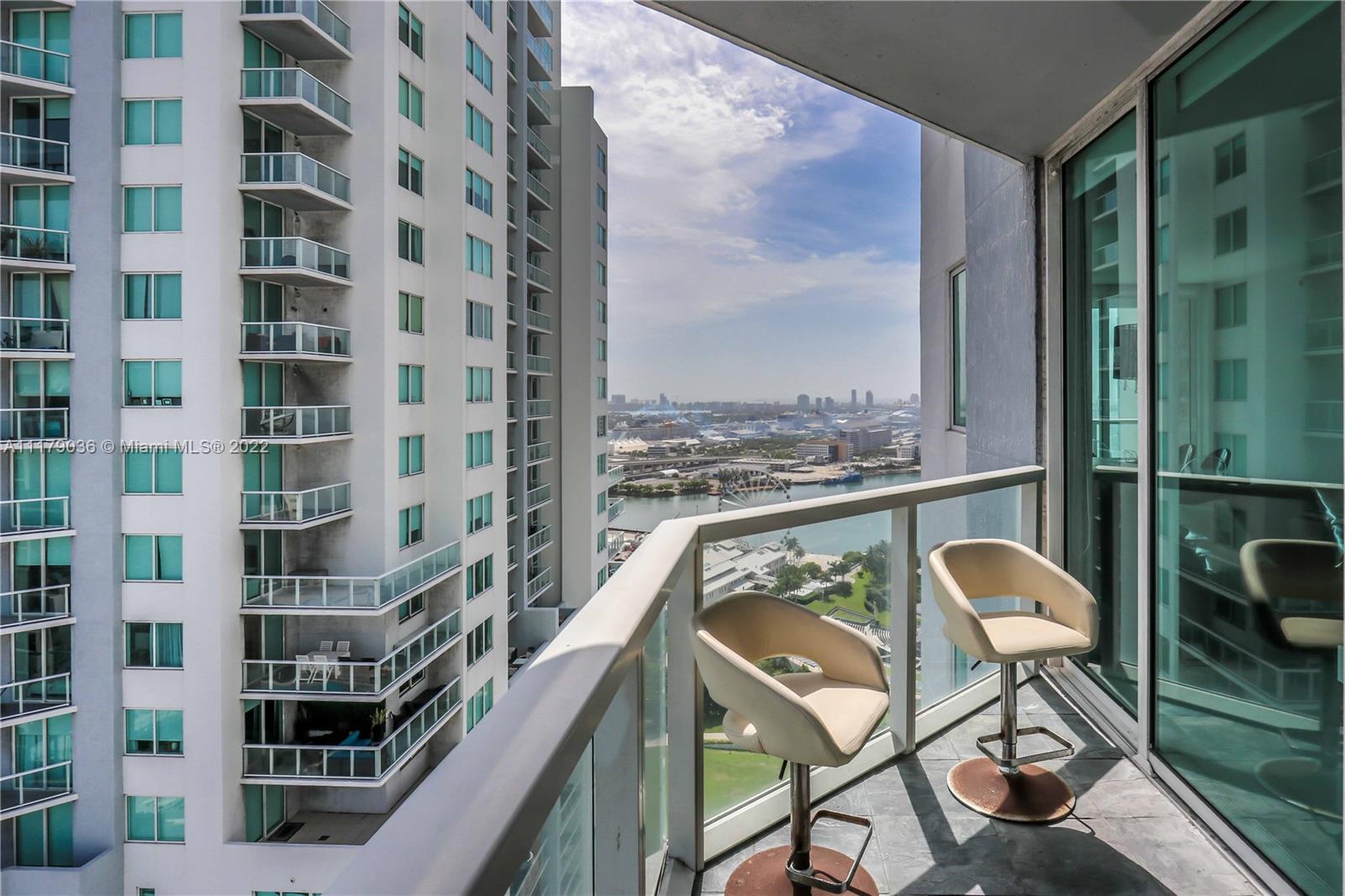 image Vizcayne South23