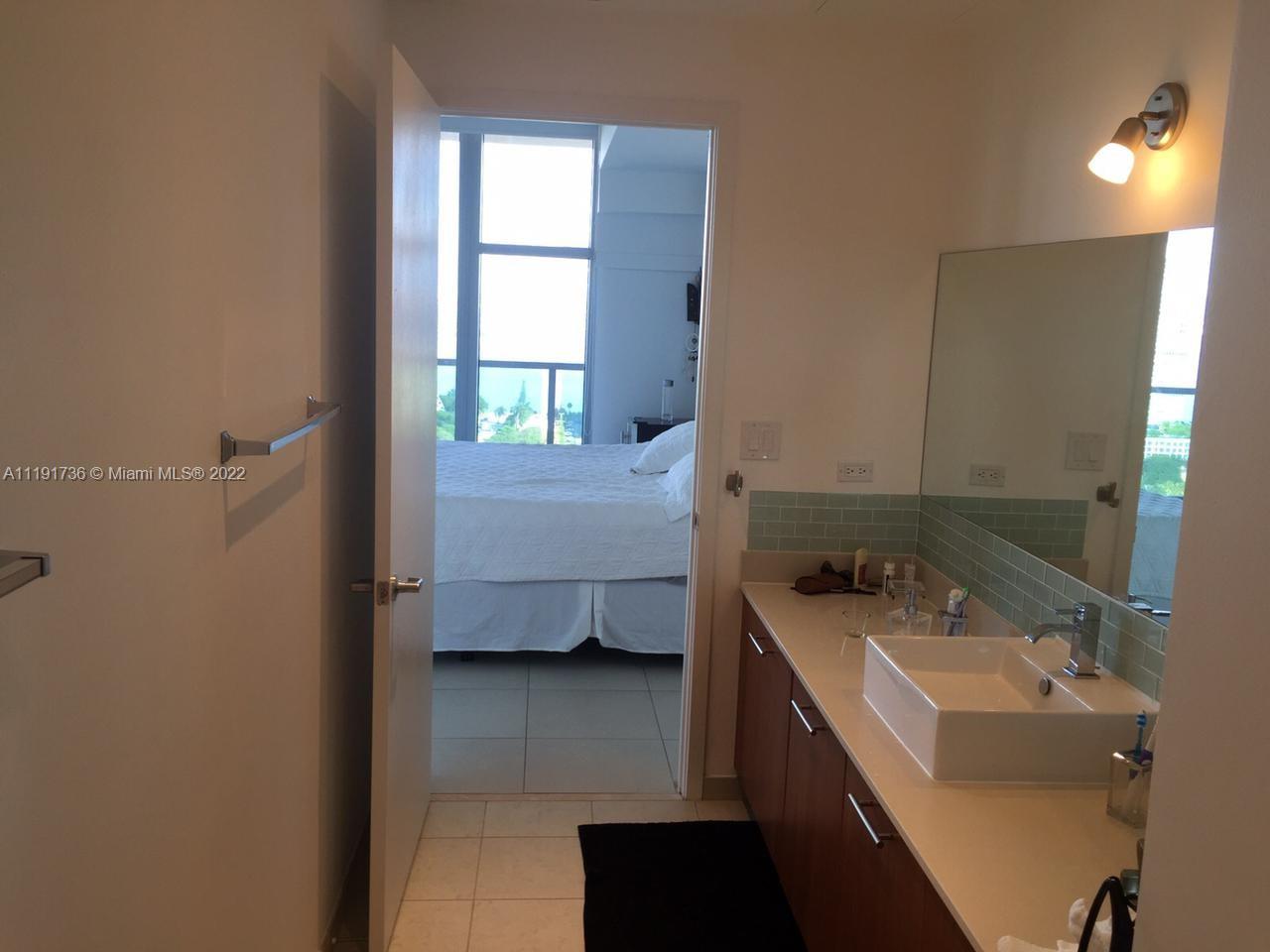 image Midtown 417