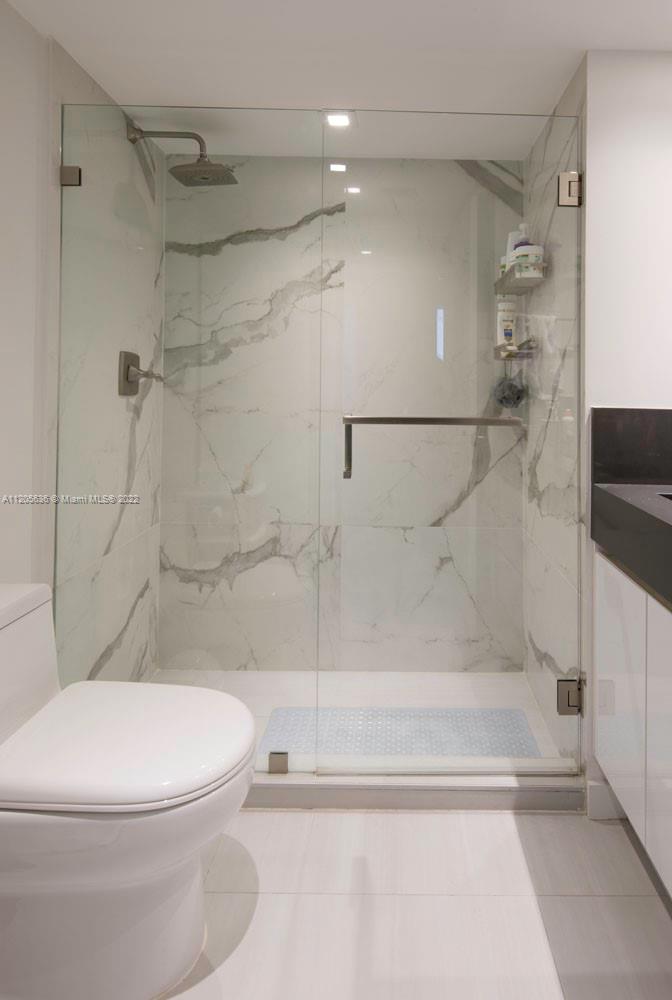 image Brickell Key One11