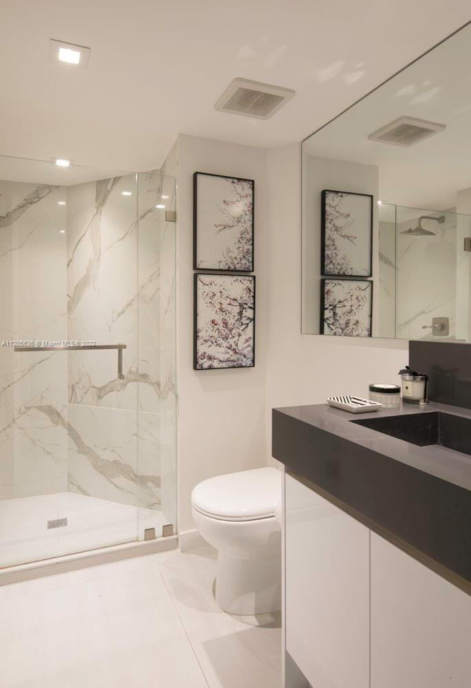 image Brickell Key One13