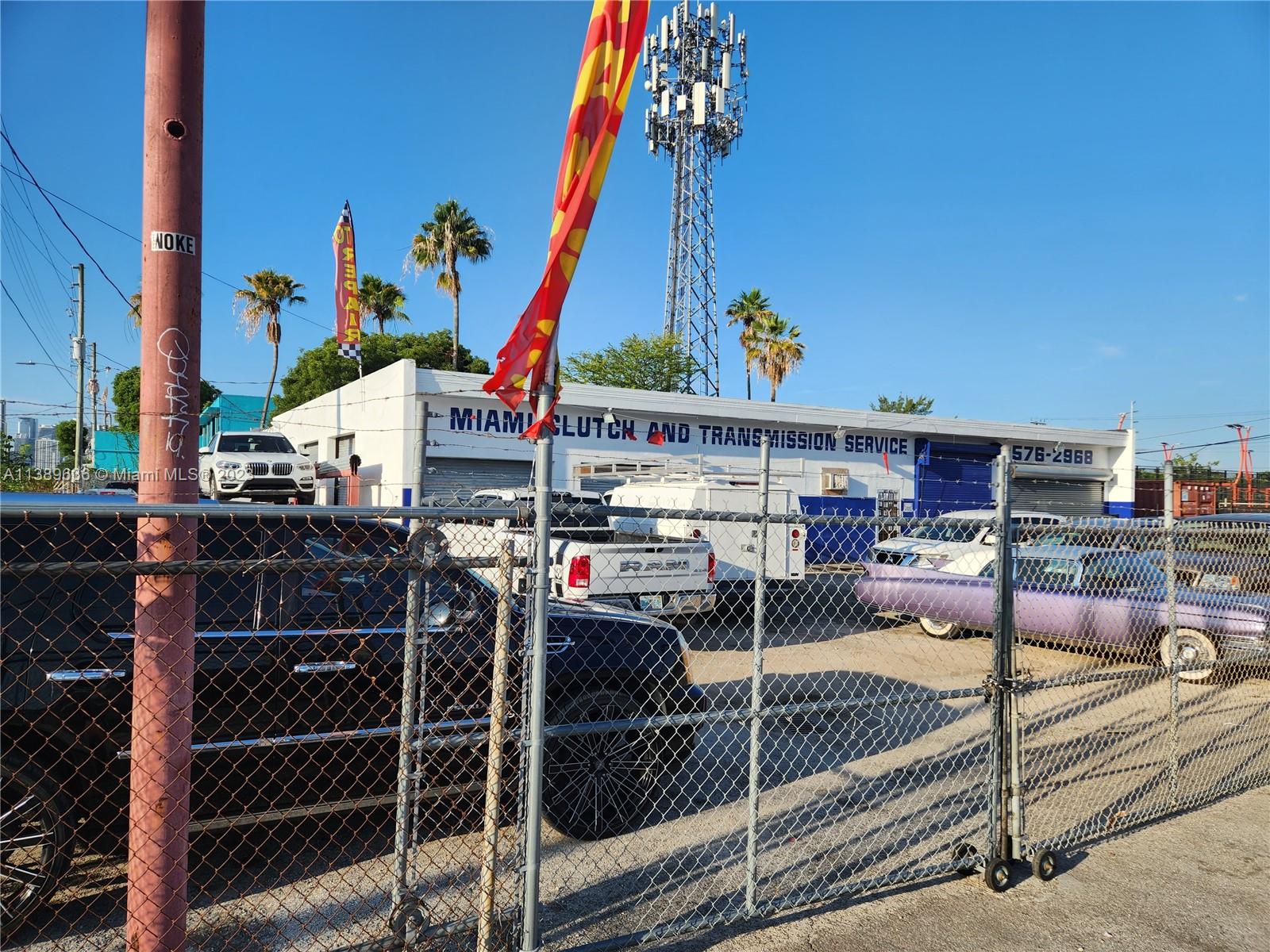 60 NW 20th St Miami, FL 33127 60 NW 20th St Miami, FL 33127