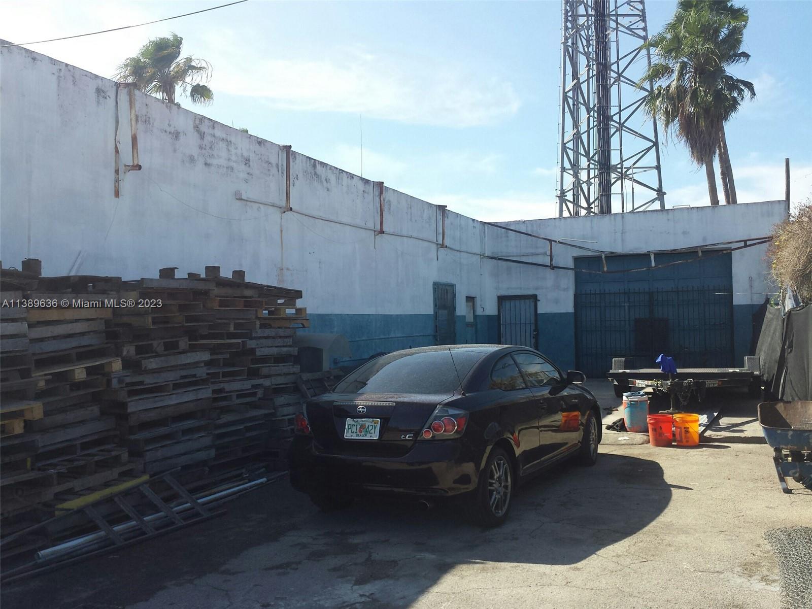 60 NW 20th St Miami, FL 33127 60 NW 20th St Miami, FL 33127