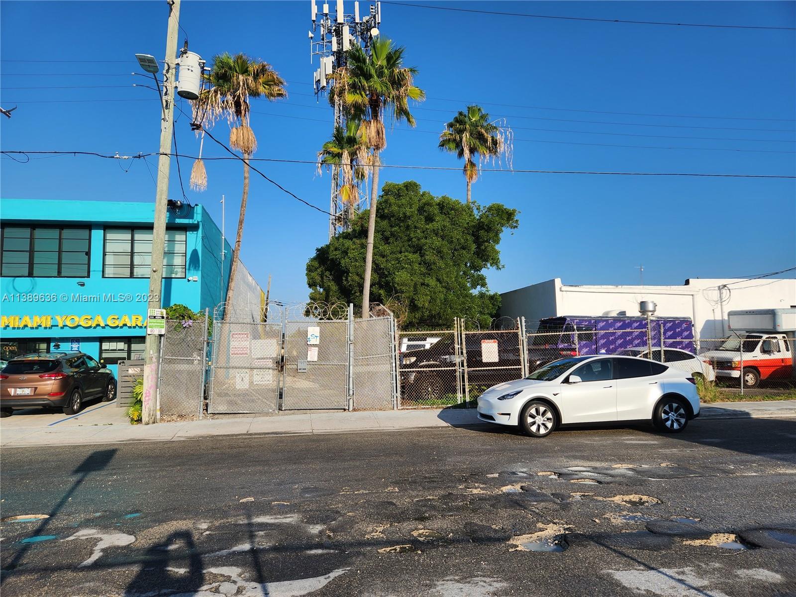 60 NW 20th St Miami, FL 33127 60 NW 20th St Miami, FL 33127