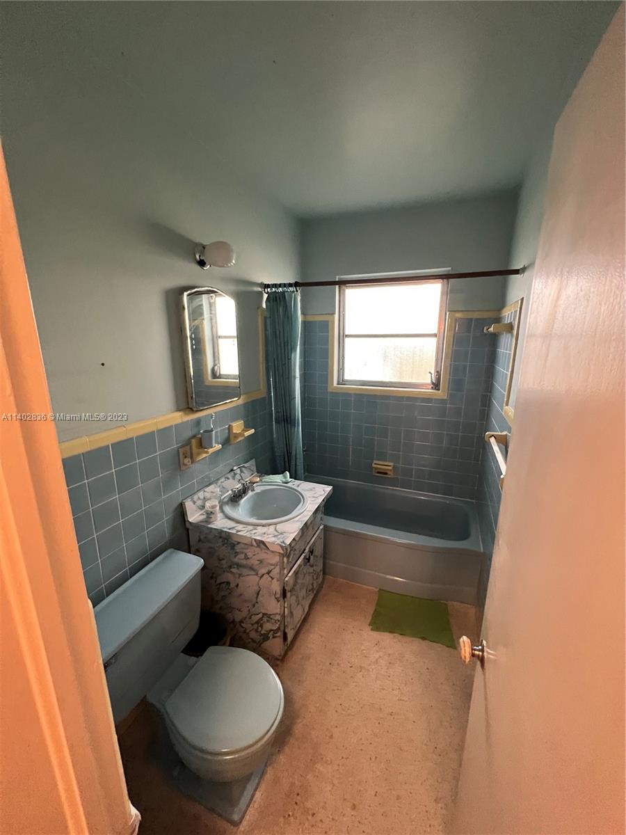 812 Columbus Blvd,Coral Gables, FL 33134