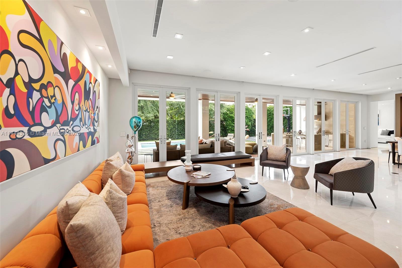 7930 SW 52nd Ct Miami, FL 33143