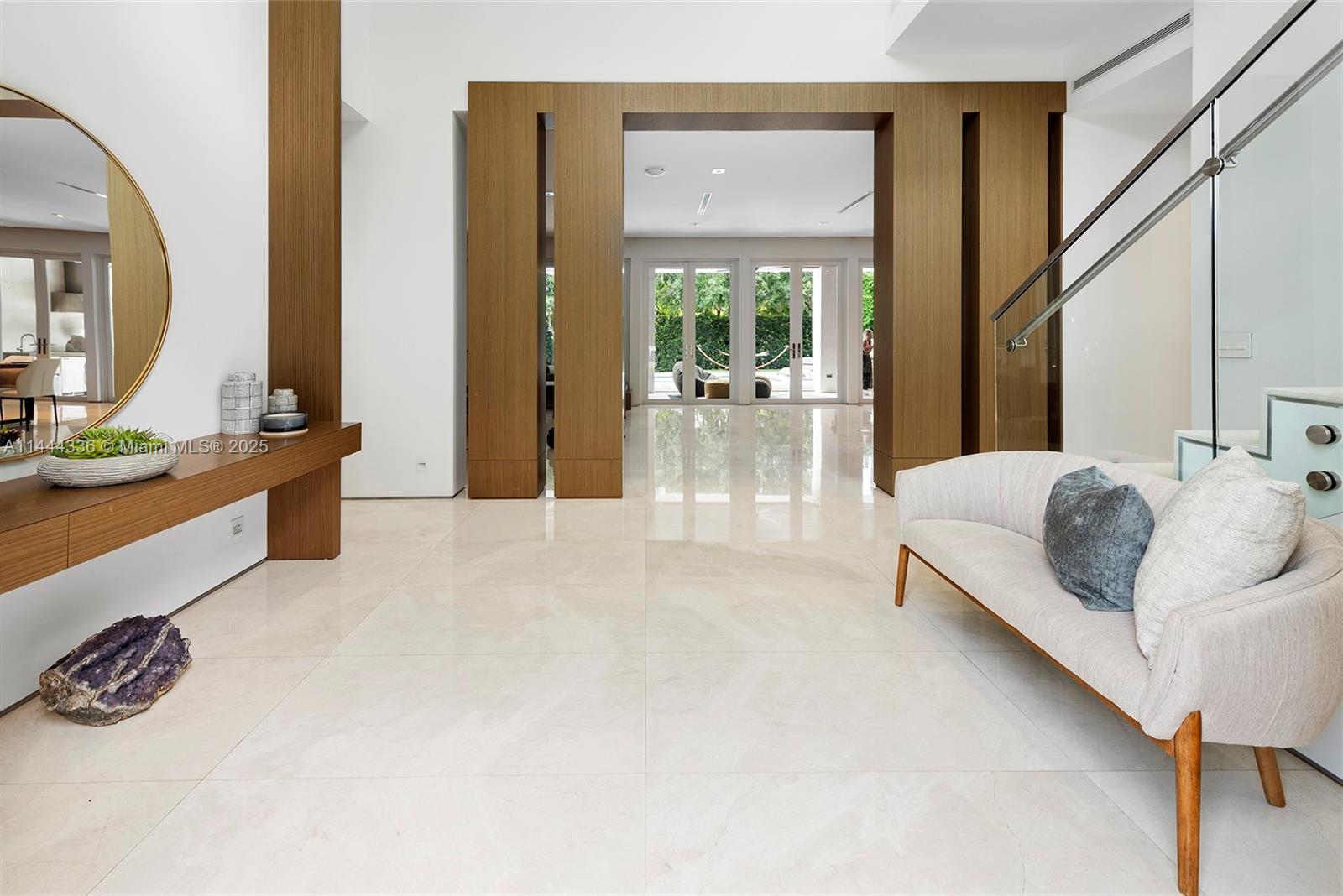 7930 SW 52nd Ct Miami, FL 33143