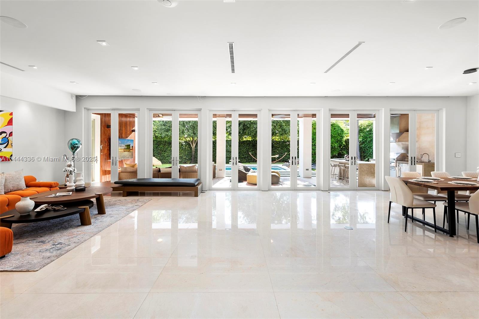 7930 SW 52nd Ct Miami, FL 33143