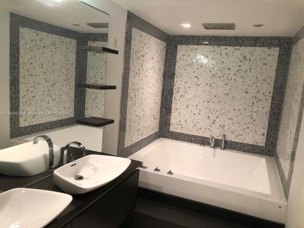 image Epic Residences10