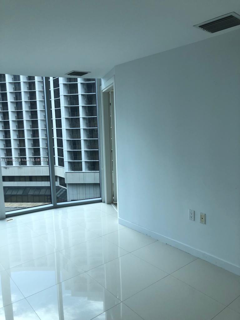 image Epic Residences2