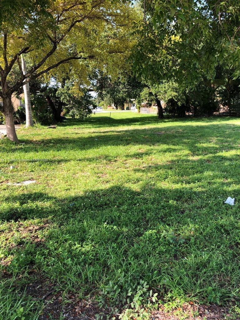 721 W Hallandale Bch Blvd Hallandale Beach, FL 33009 721 W Hallandale Bch Blvd Hallandale Beach, FL 33009