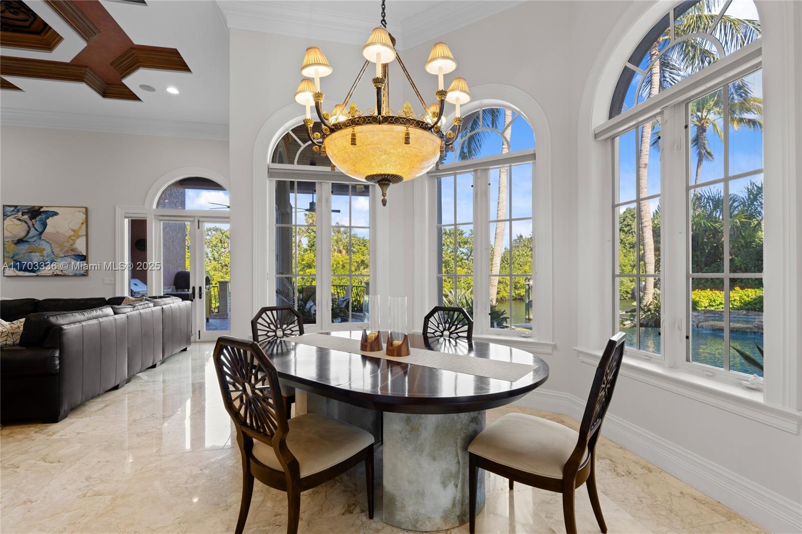833 Harbour Isle Pl North Palm Beach, FL 33410 833 Harbour Isle Pl North Palm Beach, FL 33410