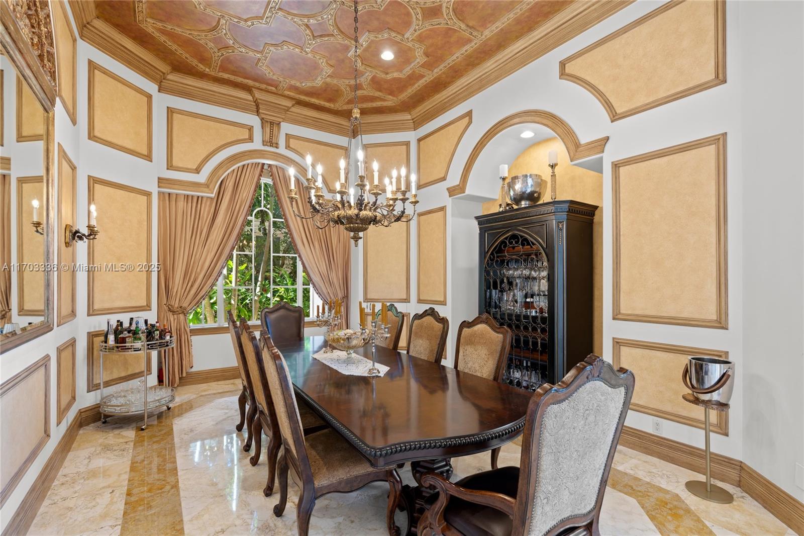 833 Harbour Isle Pl North Palm Beach, FL 33410 833 Harbour Isle Pl North Palm Beach, FL 33410