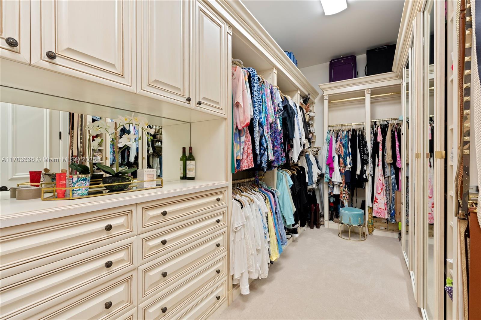 833 Harbour Isle Pl North Palm Beach, FL 33410 833 Harbour Isle Pl North Palm Beach, FL 33410