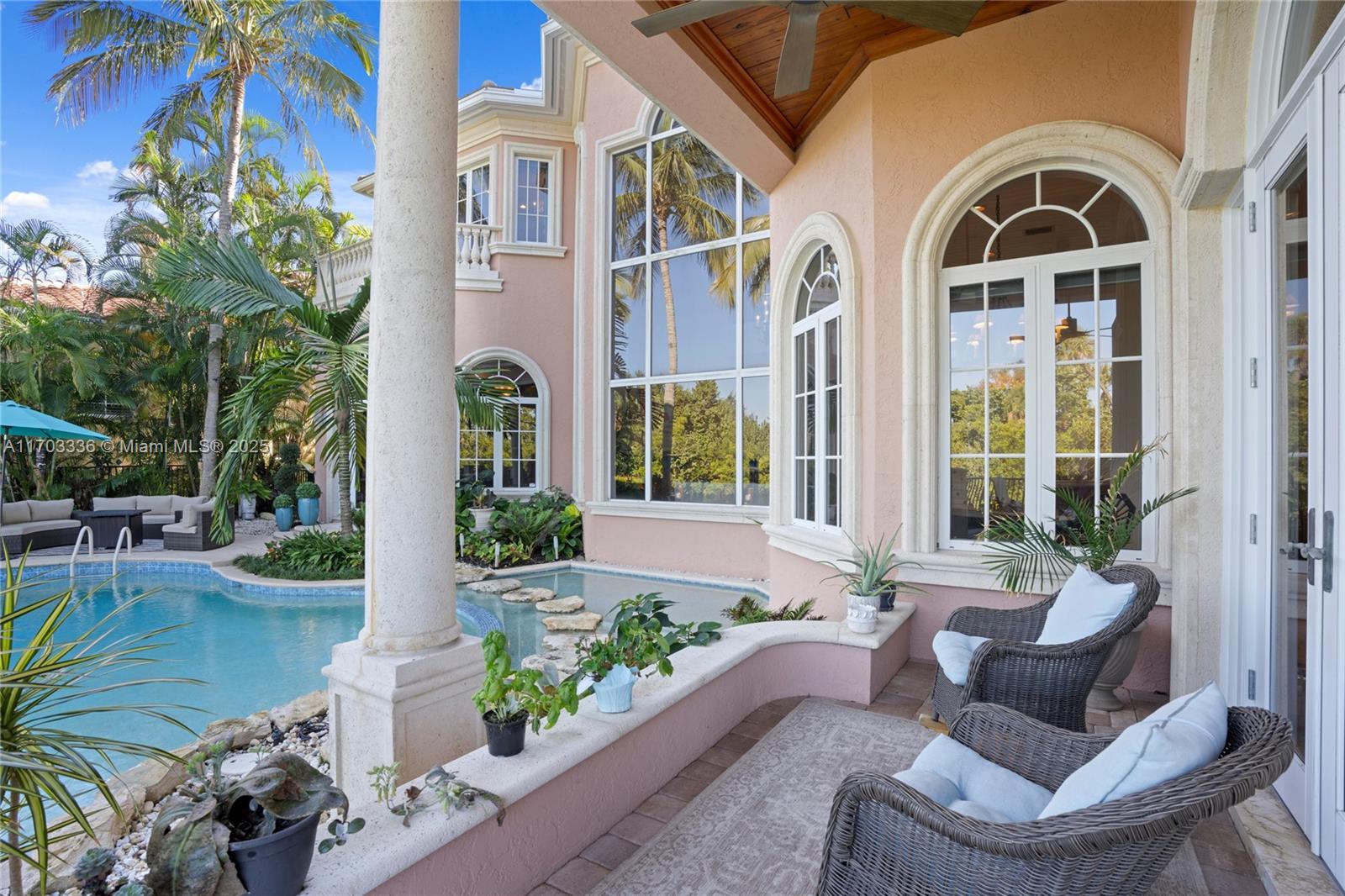 833 Harbour Isle Pl North Palm Beach, FL 33410 833 Harbour Isle Pl North Palm Beach, FL 33410