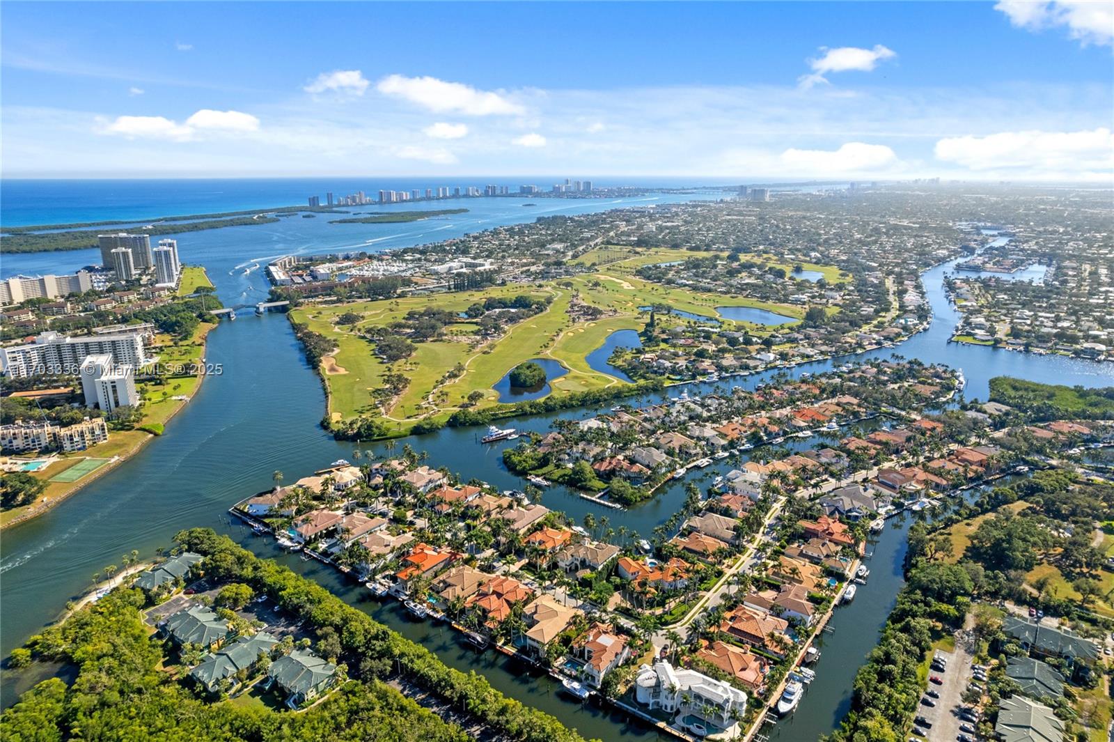 833 Harbour Isle Pl North Palm Beach, FL 33410 833 Harbour Isle Pl North Palm Beach, FL 33410