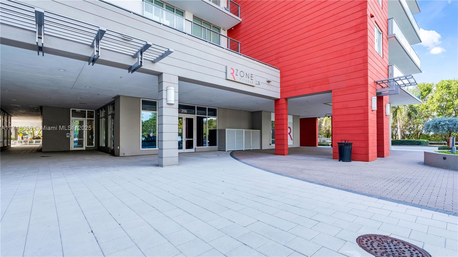 image Midtown Doral Condo 418