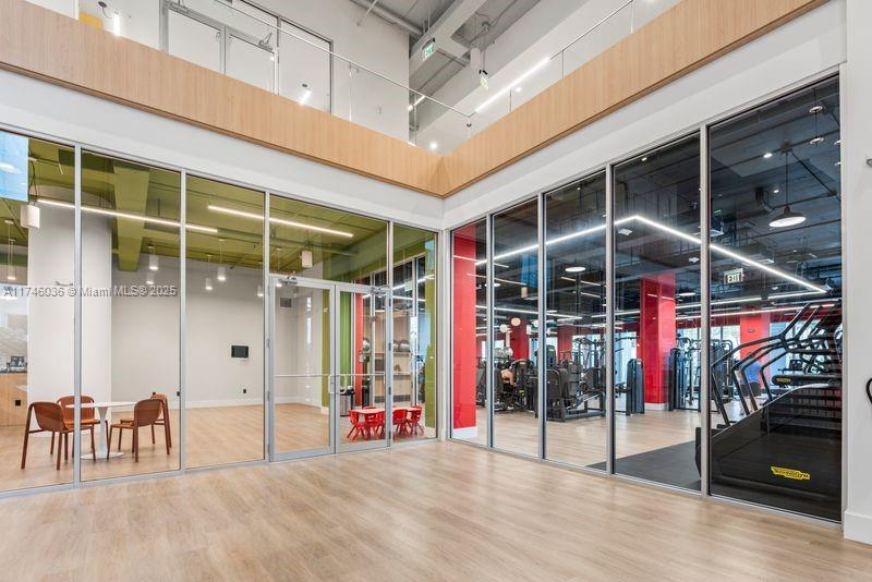 image Midtown Doral Condo 423