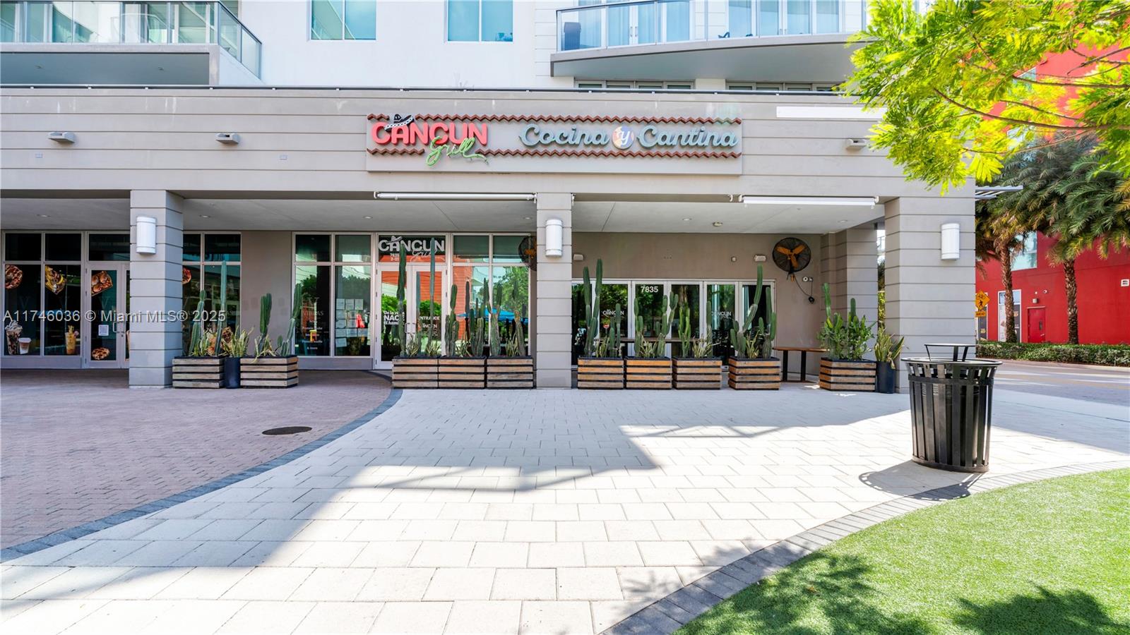 image Midtown Doral Condo 426