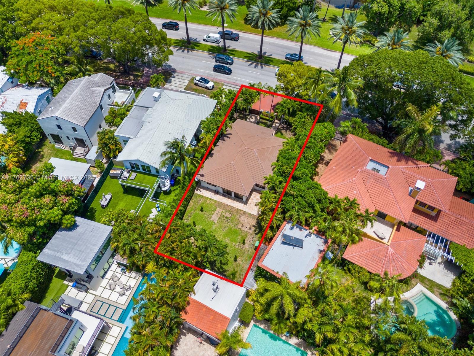 2054 Alton Rd Miami Beach, FL 33140
