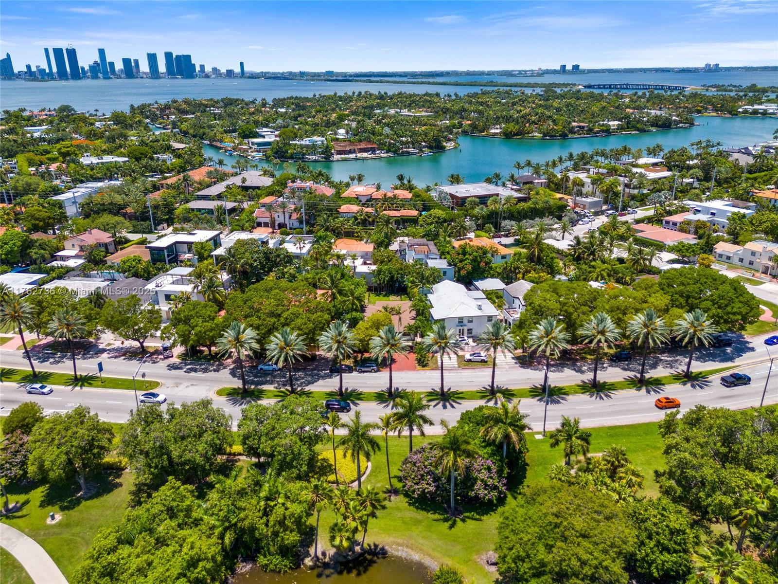 2054 Alton Rd Miami Beach, FL 33140