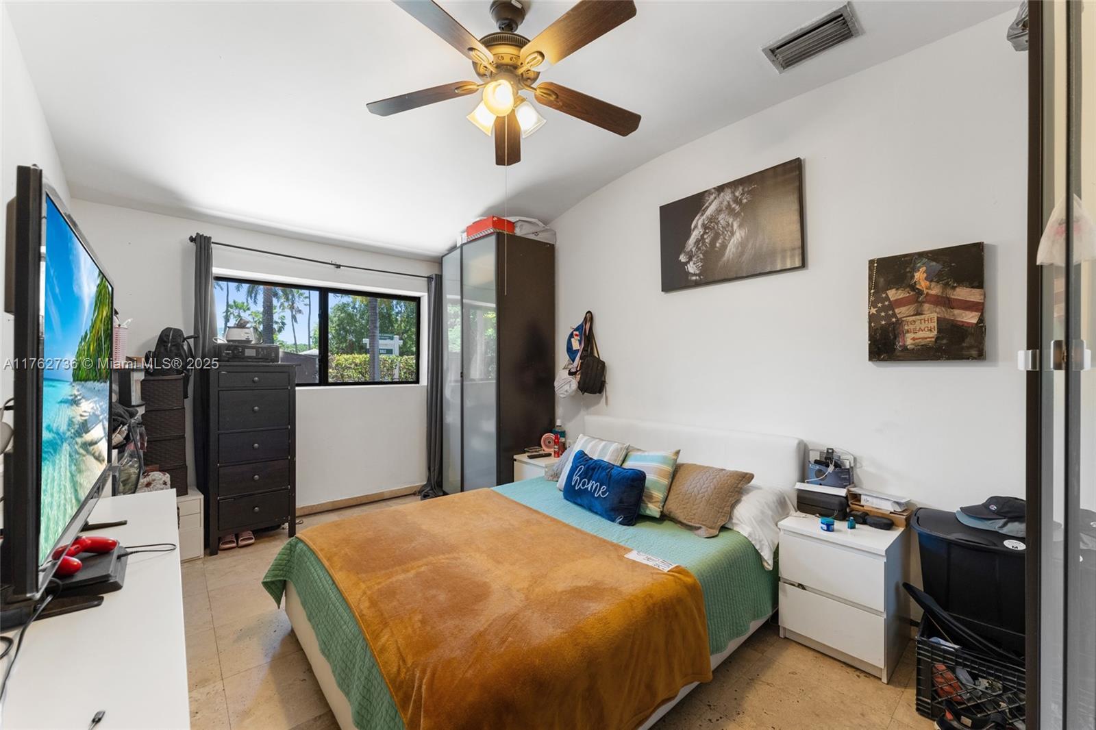 2054 Alton Rd Miami Beach, FL 33140