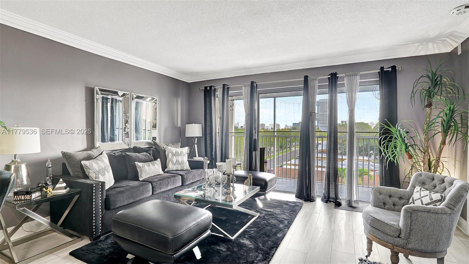 image Second Gulfstream Garden16