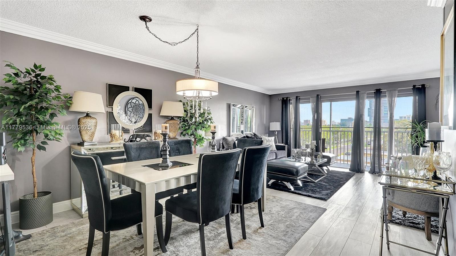329 SE 3rd St #405S,Hallandale Beach, FL 33009