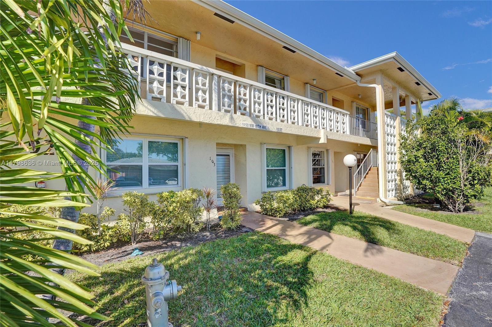 1450 NW 18th Ave #203