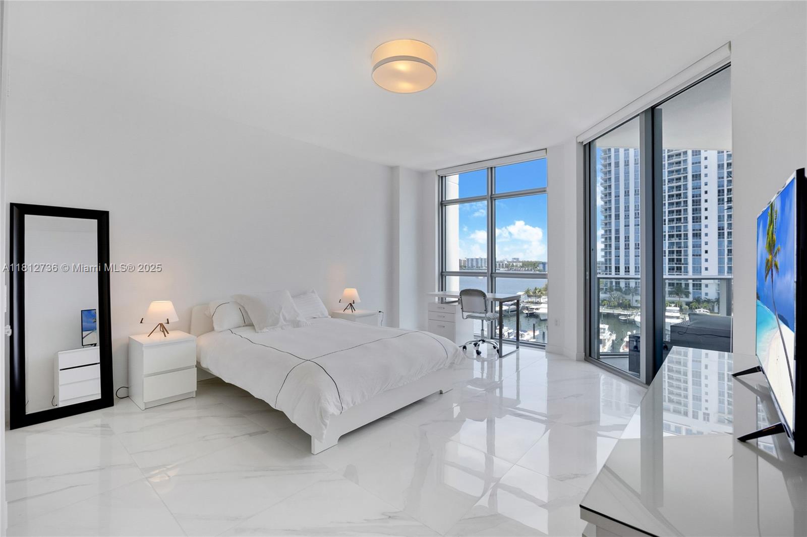 17301 Biscayne Blvd #605 North Miami Beach, FL 33160