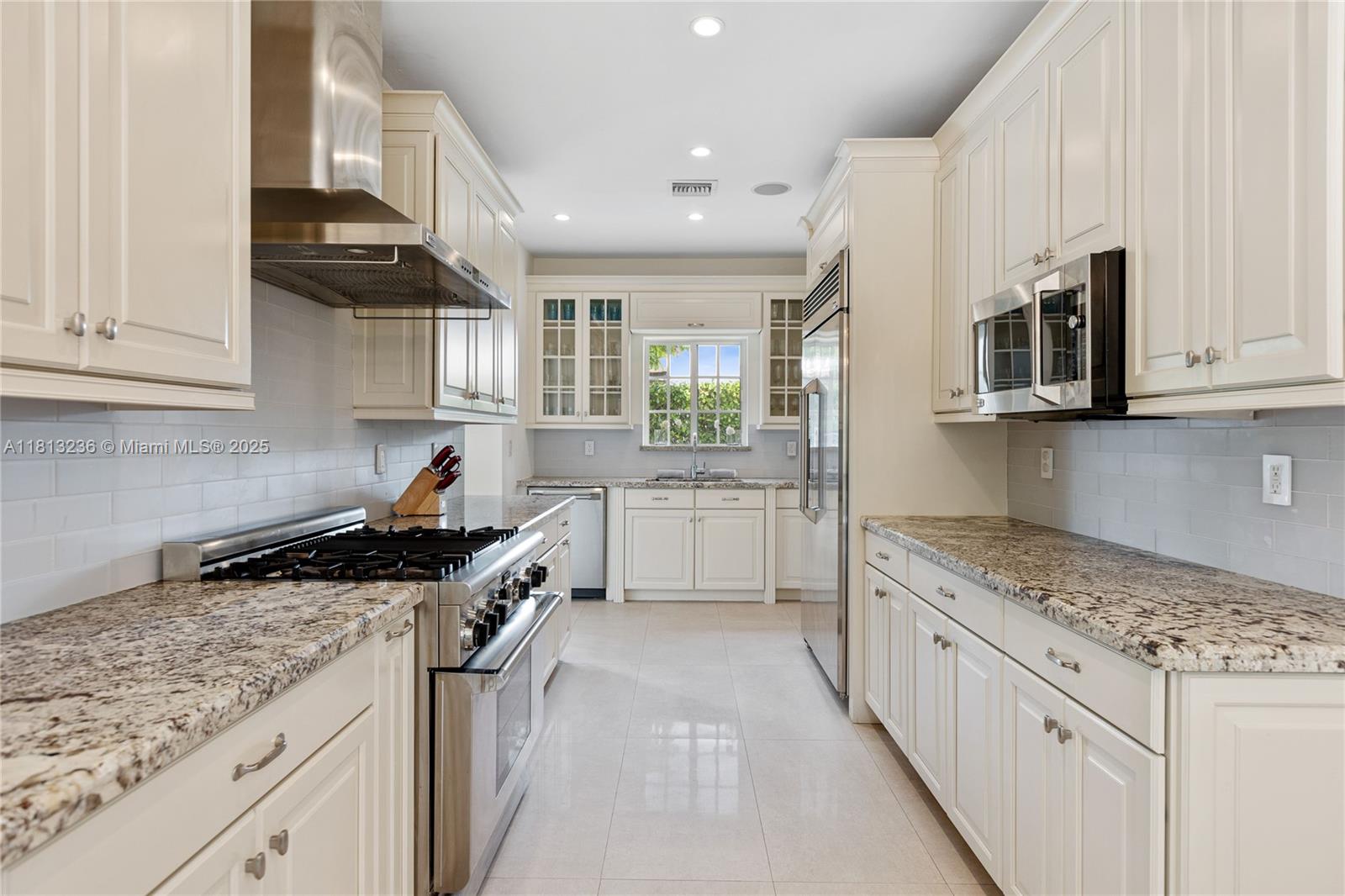 2914 Alton Rd Miami Beach, FL 33140 2914 Alton Rd Miami Beach, FL 33140