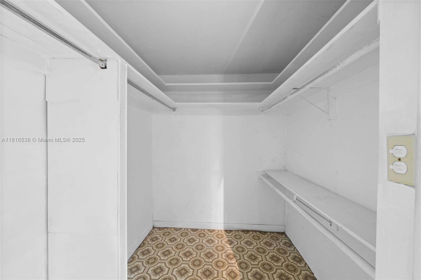 image Towers Of Key Biscayne27