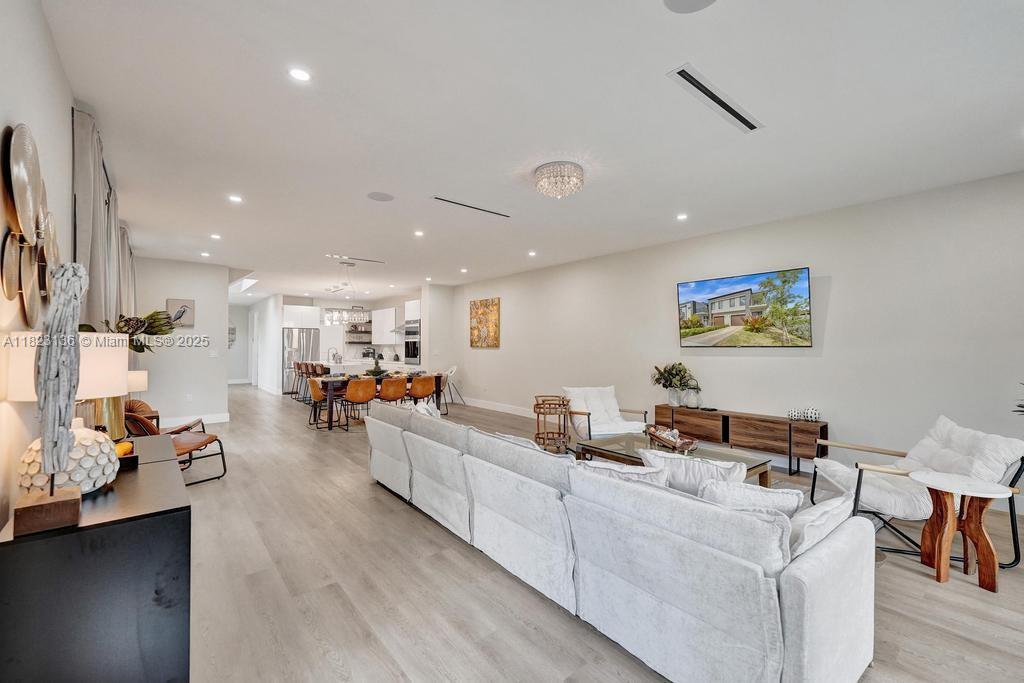 1101 NE 16th Ter #1 Fort Lauderdale, FL 33304