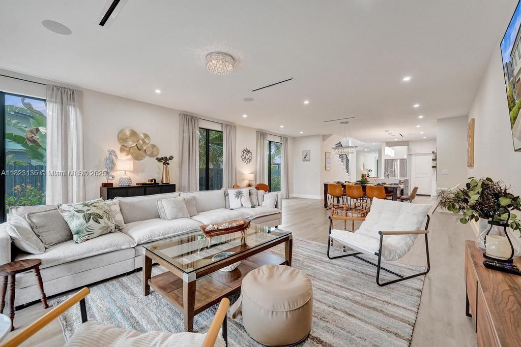 1101 NE 16th Ter #1 Fort Lauderdale, FL 33304