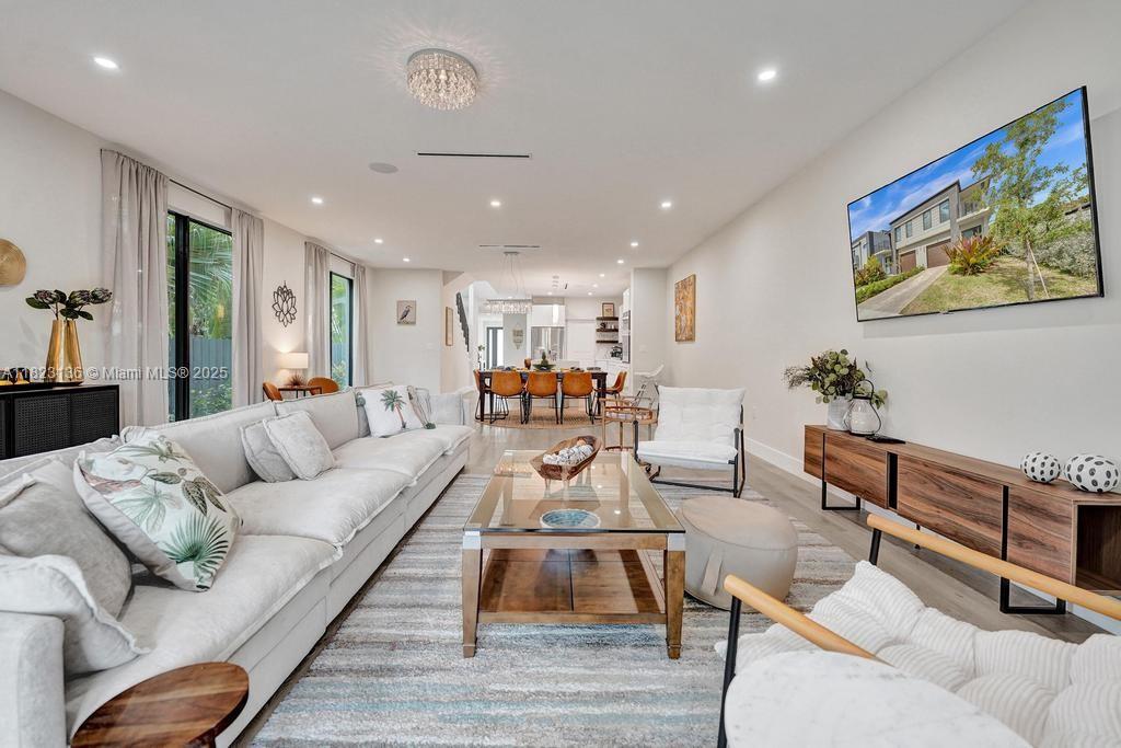 1101 NE 16th Ter #1 Fort Lauderdale, FL 33304