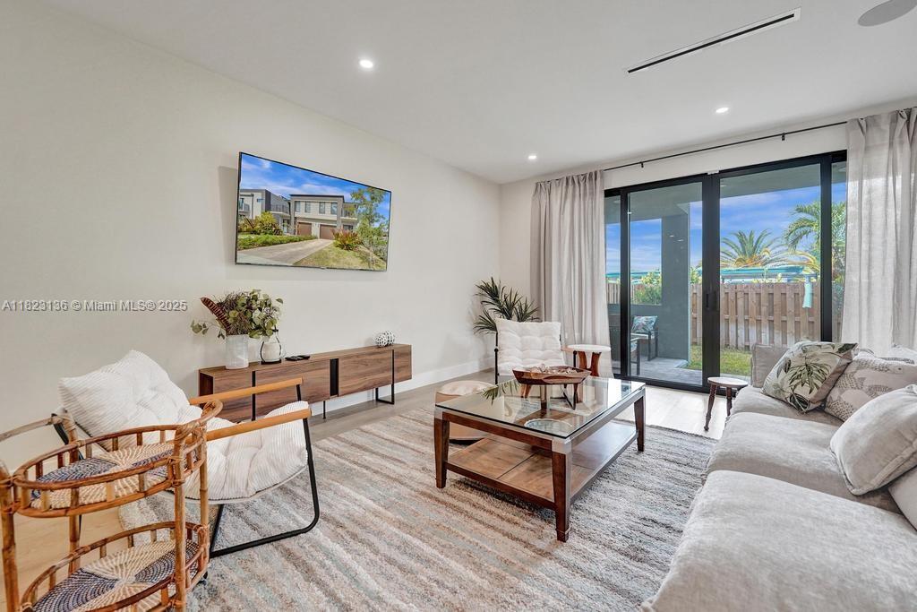 1101 NE 16th Ter #1 Fort Lauderdale, FL 33304