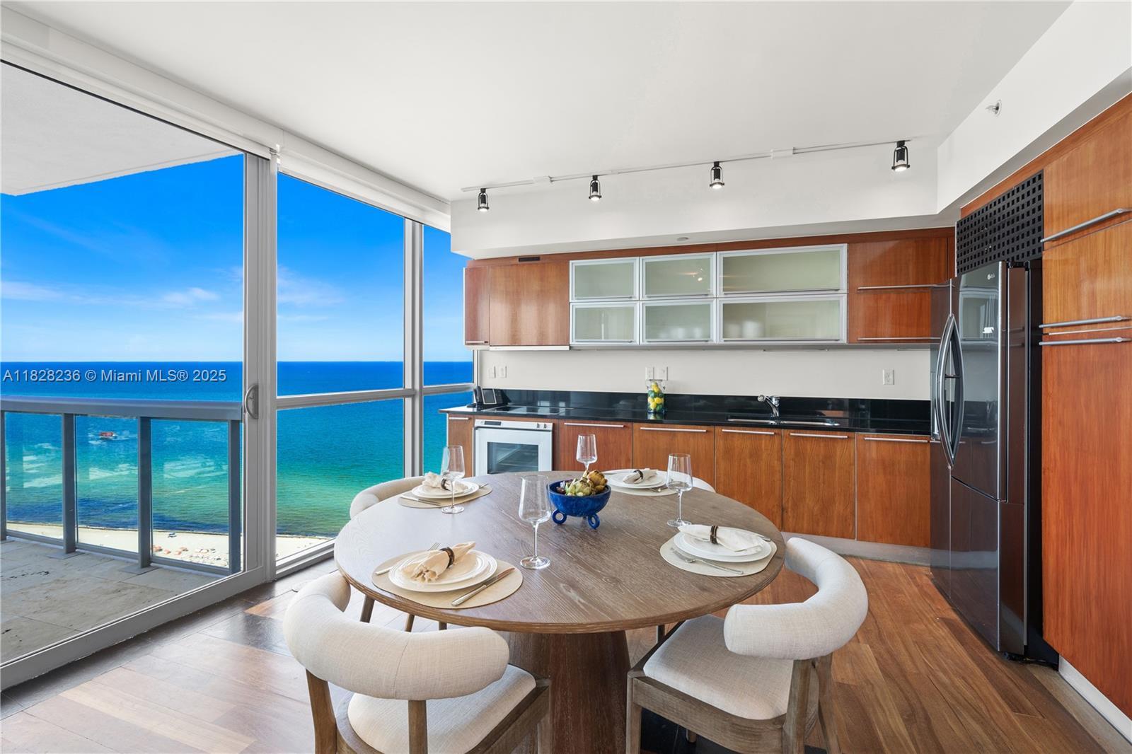 image Setai Resort & Residences9