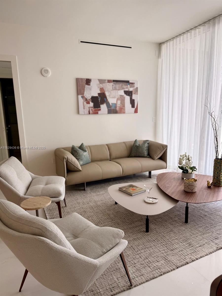 image Aston Martin Residences1
