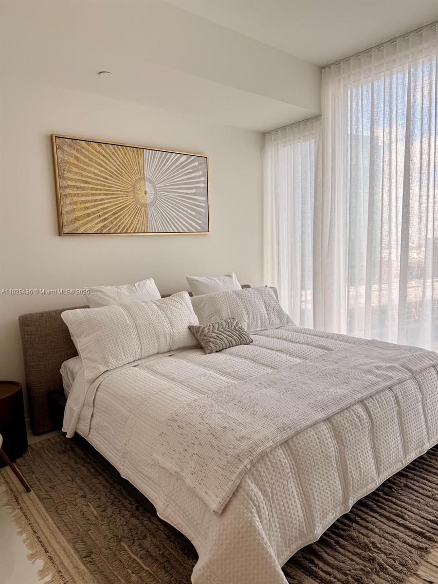 image Aston Martin Residences22