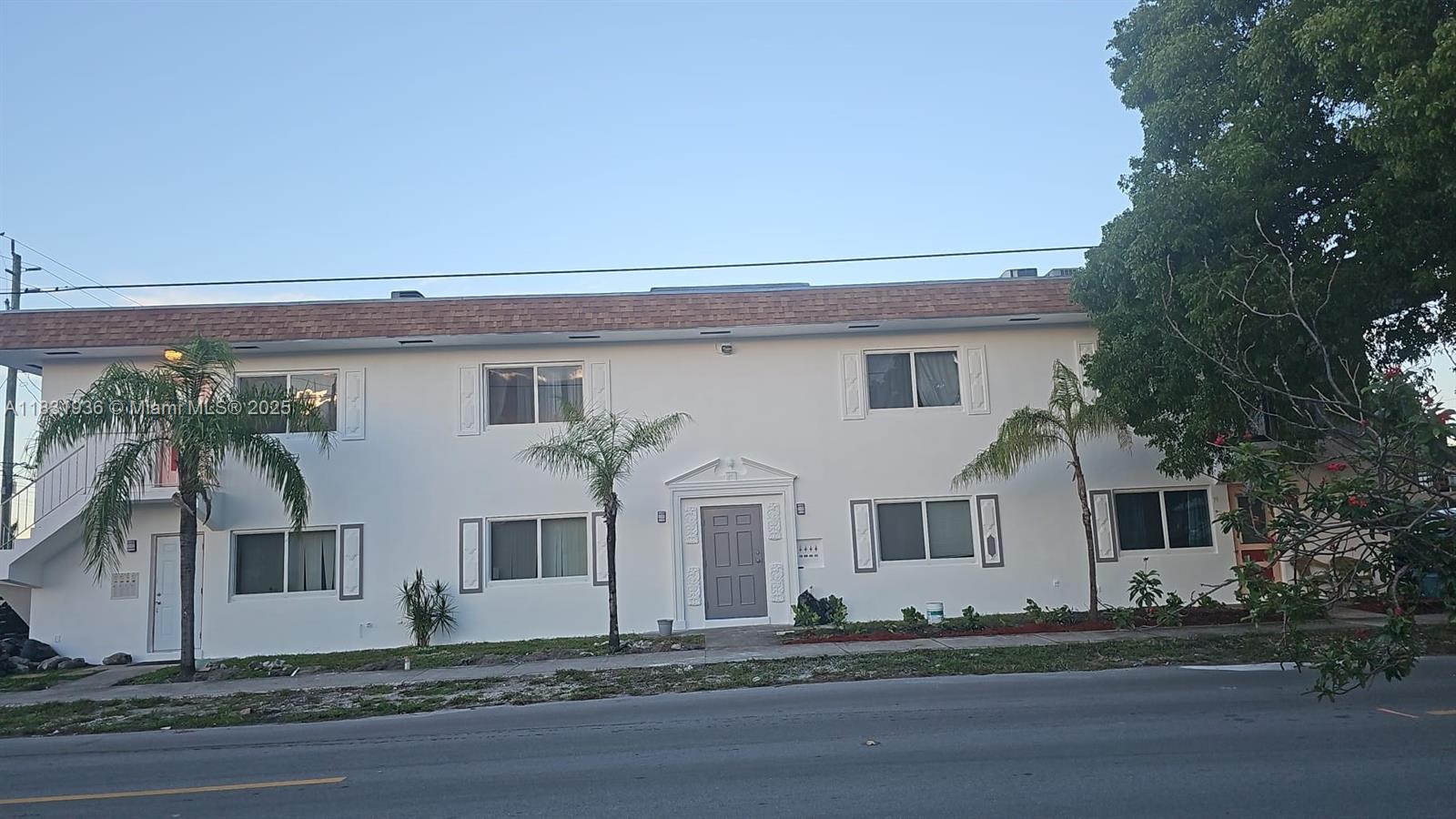 1859 Lincoln St #102