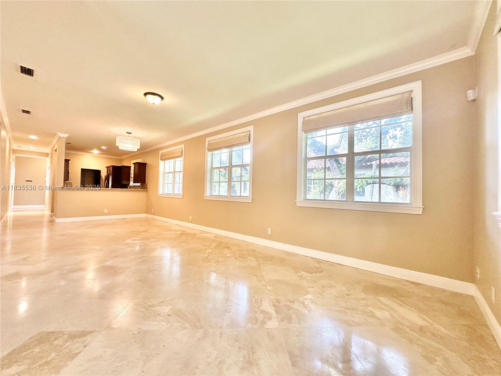 483 Menendez Ave #10
